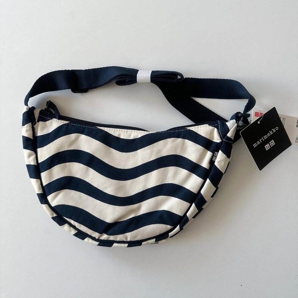 Uniqlo x Marimekko Round Mini Shoulder Bag Wavy Pattern Navy & Canvas